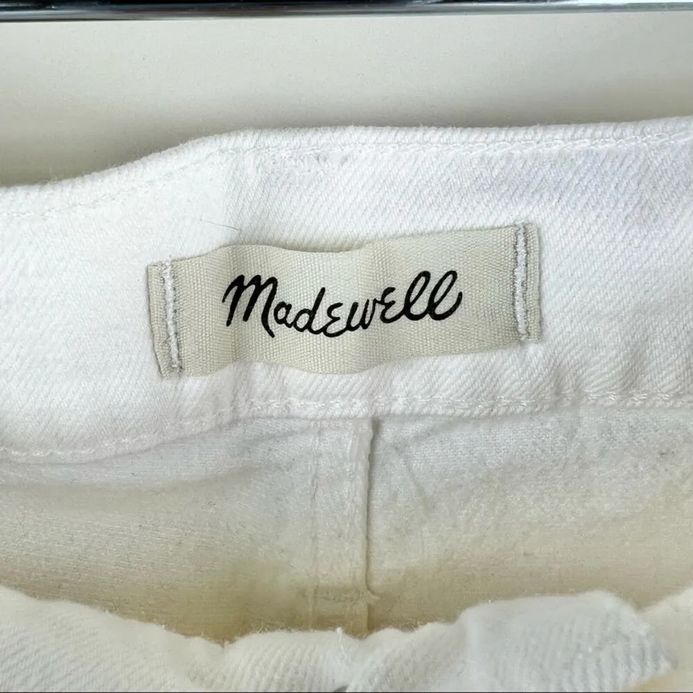 NEW  White High-Rise Sleek Denim Shorts 32 Classic Summer - Image 4