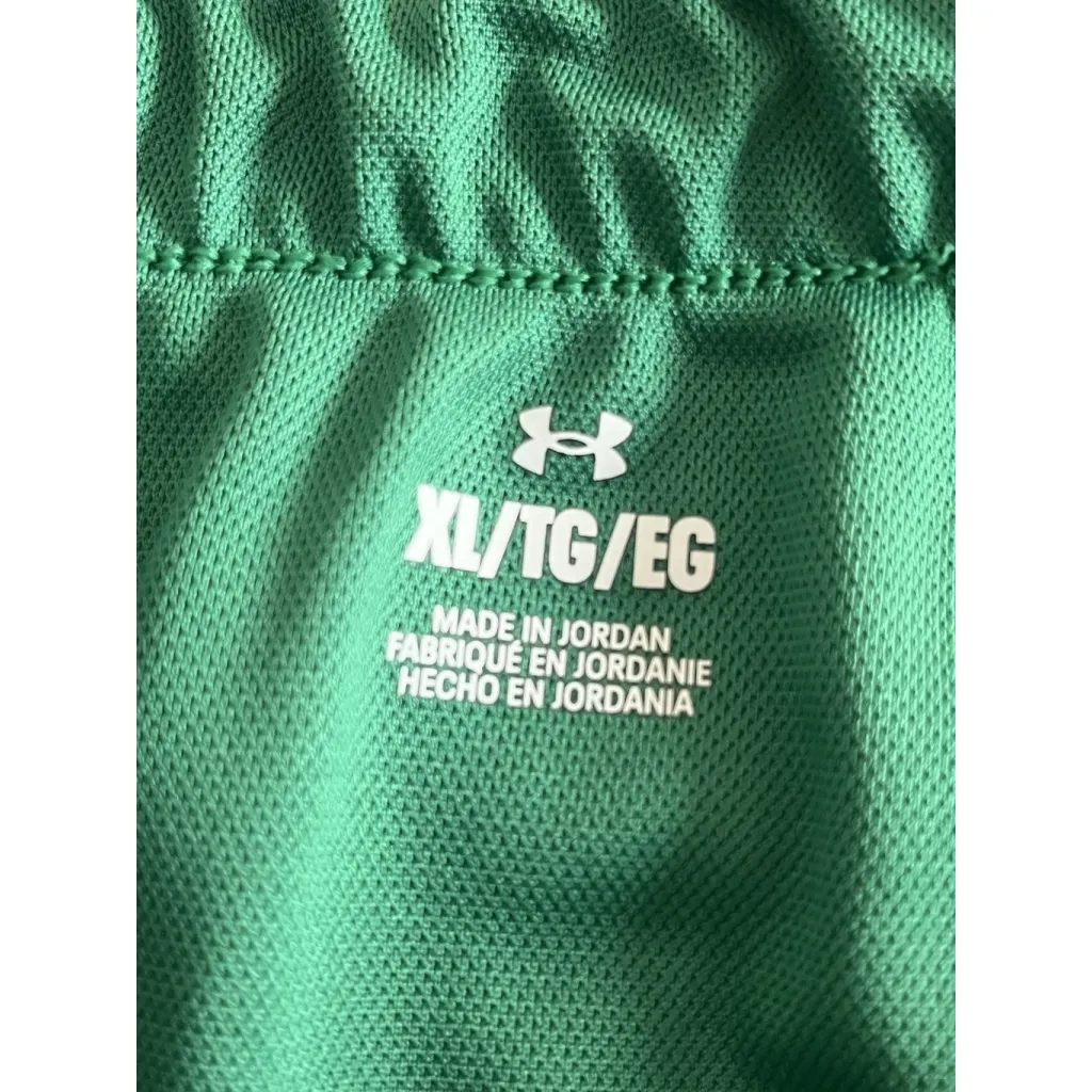 Under Armour Tech Play Up Shorts Womens Size XL Green White Stripe 3 in. Inseam - Image 4