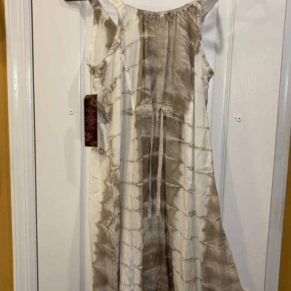 RAYA SUN BROWN AND CREAM SLEEVELESS DRESS OR BEACH COVER UP HI LO HEM SIZE SMALL - Image 6