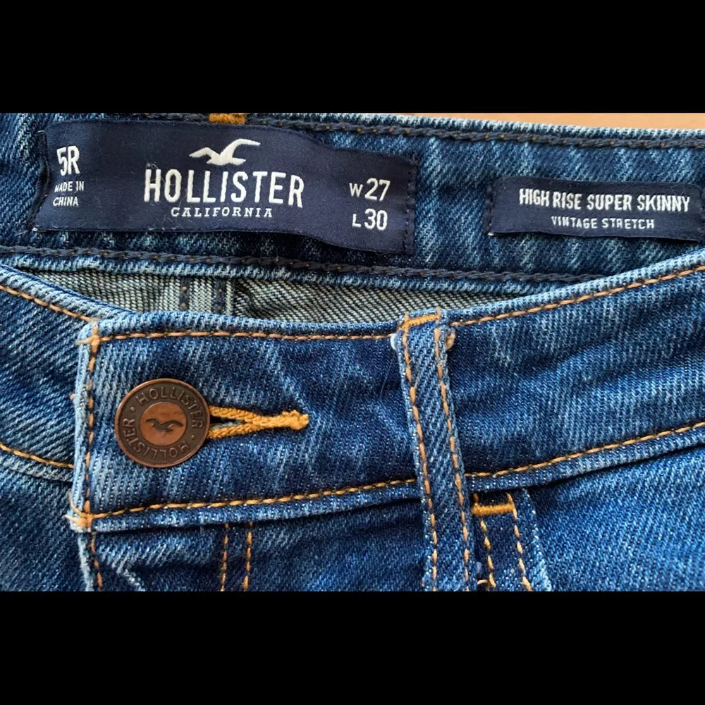 Hollister Super Skinny High Rise Jeans - Image 4