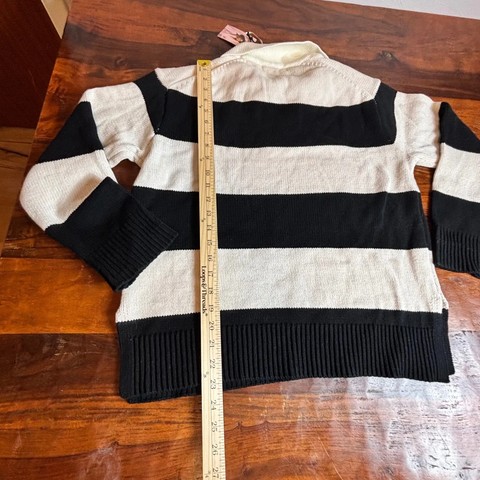 Sincerely Jules Black Cream Striped Collared Knit Sweater Size Small - Image 6