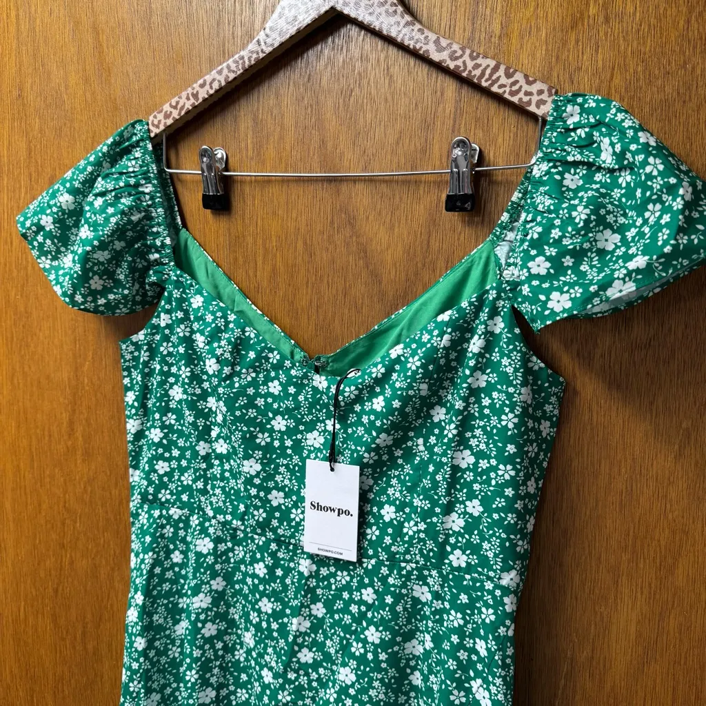 NEW Showpo Donissa Thigh Split Flutter Sleeve Dress Midi Floral Green 8 NWT - Image 6