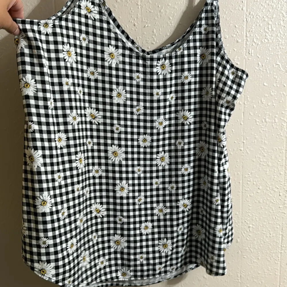 Torrid Stretch Challis Cami size 3 - Image 4