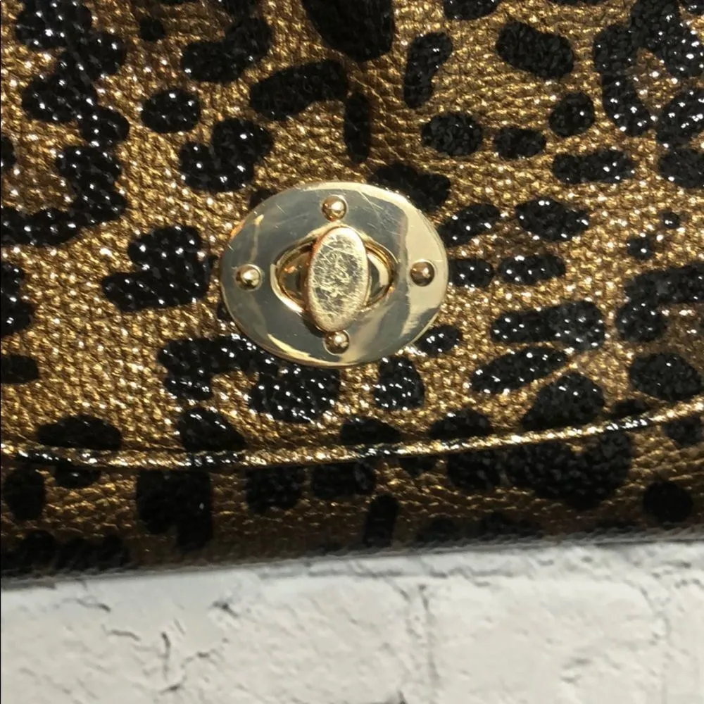 Charming Charlie’s small purse - Image 4