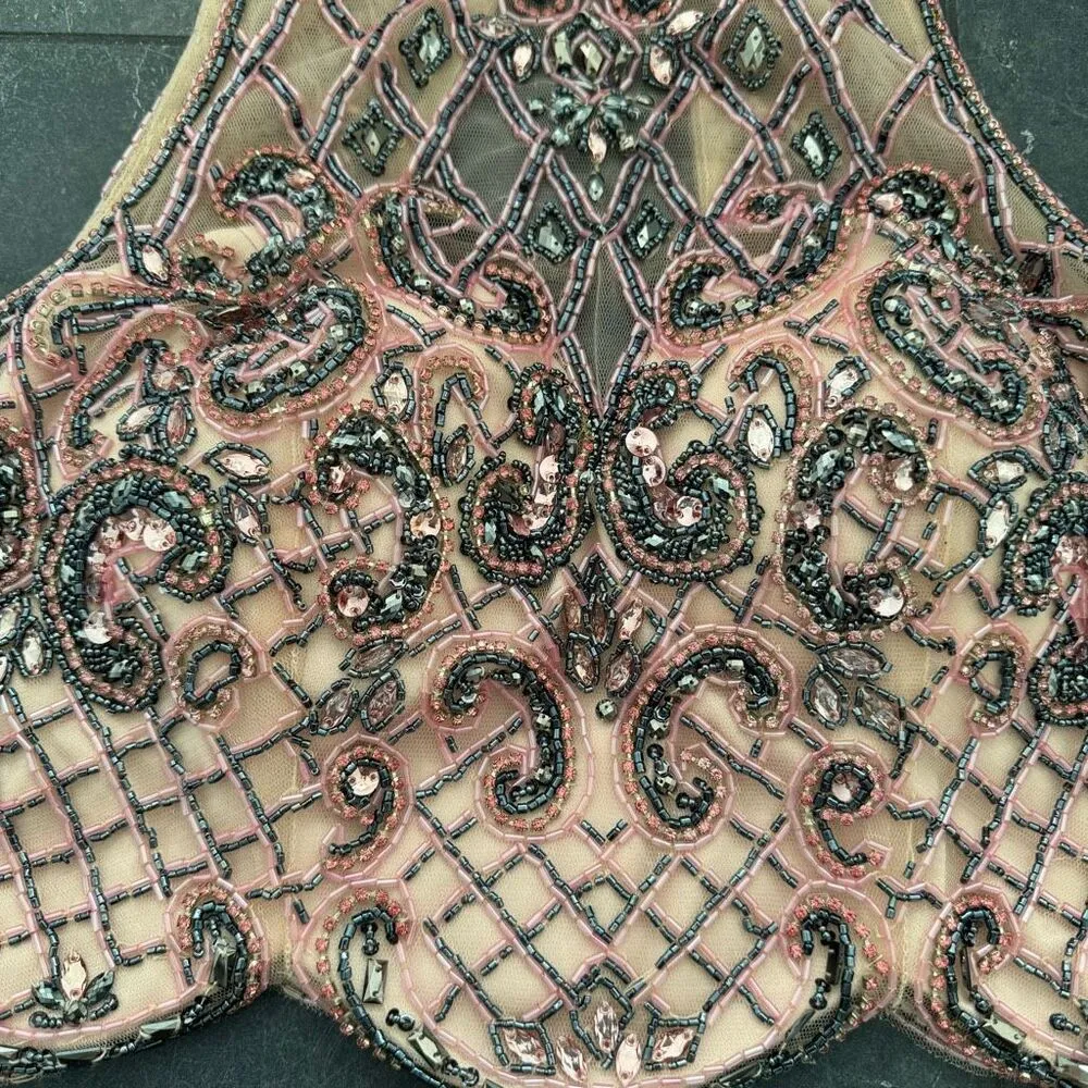 Sherri Hill Cropped Halter Top Embroidered Beaded Pink Grey Prom Bollywood Sz 8 - Image 2