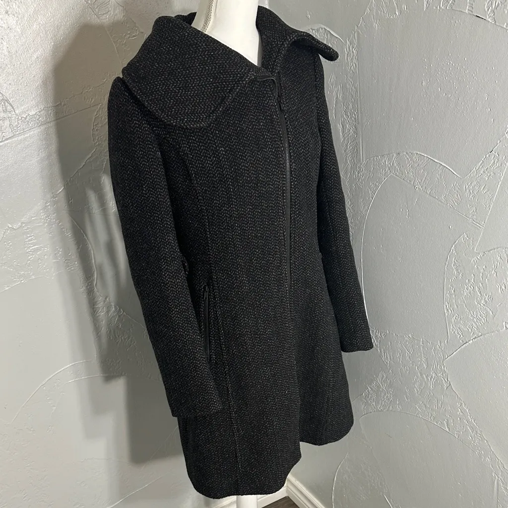 Soia & Kyo Tailored Wool Blend Coat | Timeless Winter Essential. - Image 5