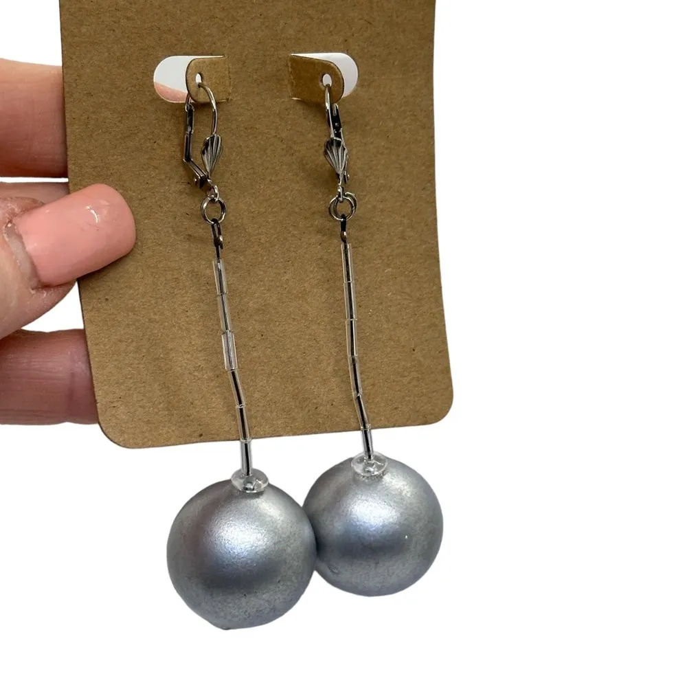 Retro Inspired Drop Bauble Ball Earrings.Womens Jewelry - Image 2
