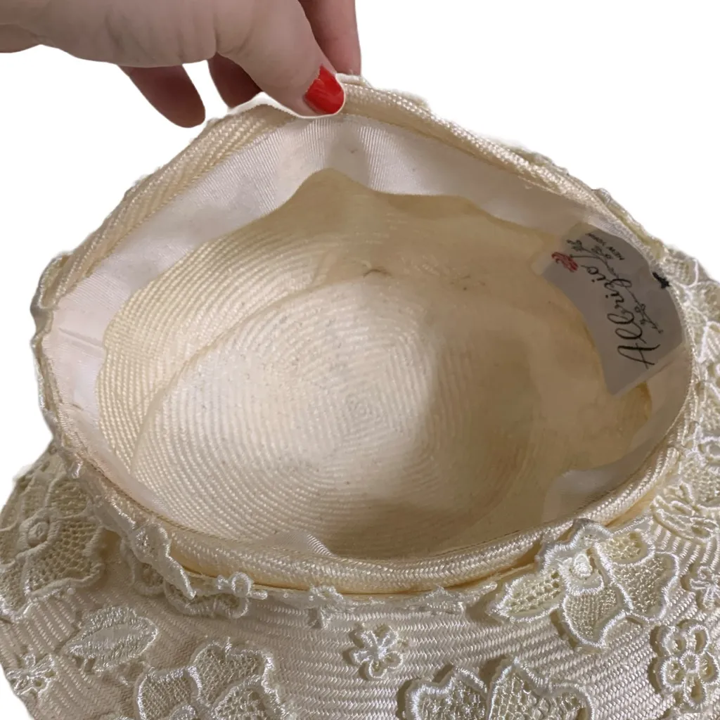 VINTAGE 1980'S ALBRIZIO NEW YORK BEIGE LACE AVANT GARDE HAT Tan - Image 8