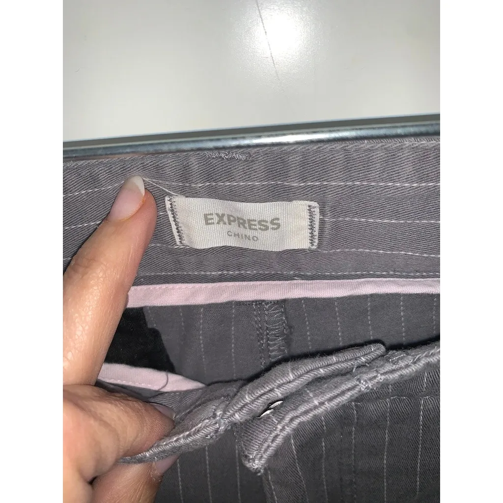 Express Women's Gray‎ Pinstripe Wide-Leg Dress Pants Size 10 - Image 2