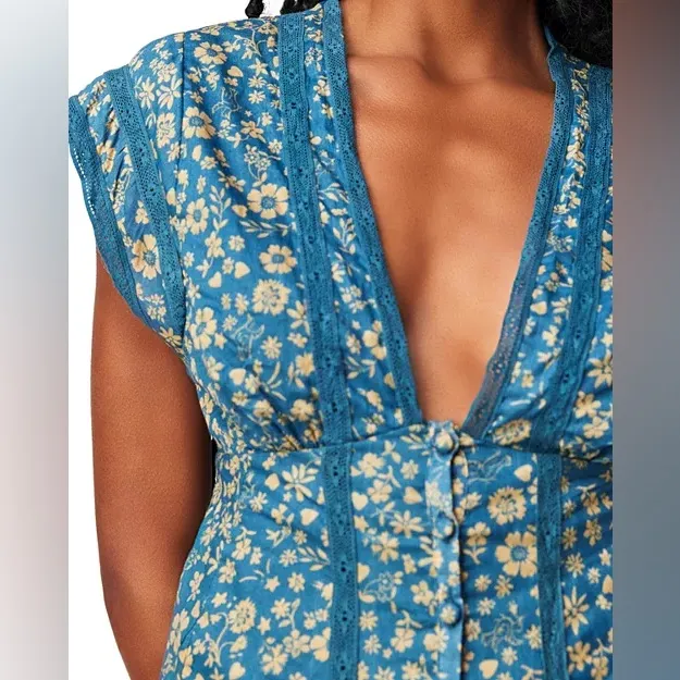 NWOT FREE PEOPLE Landy Printed Top In Garden Combo - Image 4