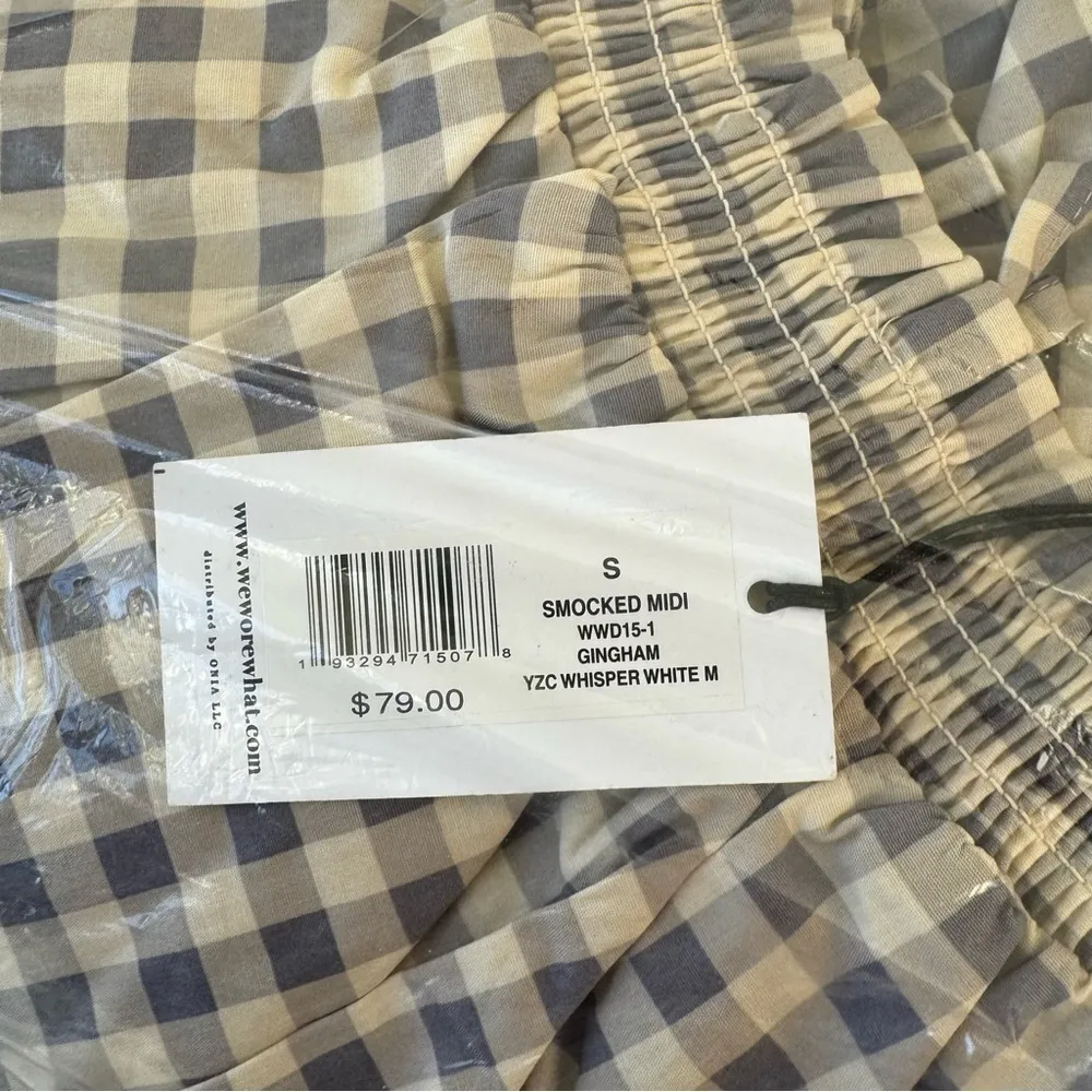 We Wore What NWT Revolve  Smocked Gingham MIDI Dress small - Image 3