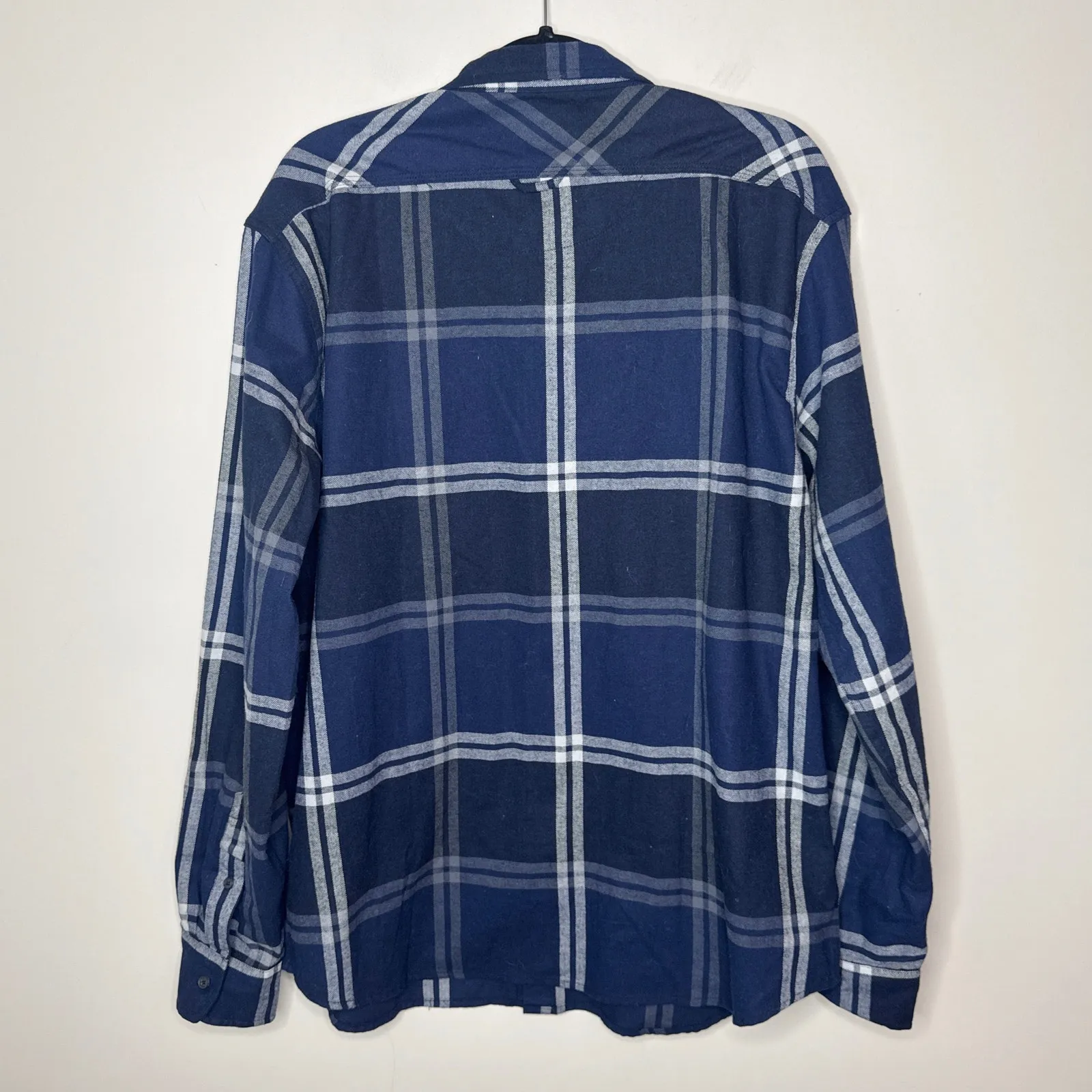 Levi's‎ Women's Relaxed Fit XXL Blue Plaid Flannel Shirt Button Up Long Sleeves - Image 5