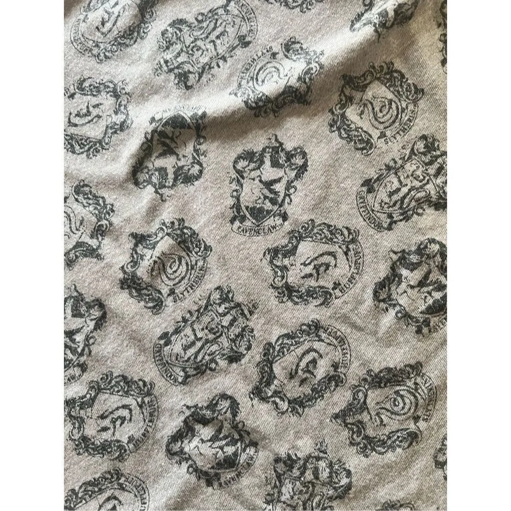 Wizarding World Harry Potter Universal Studios womens sleep shirt top Hogwarts M - Image 4