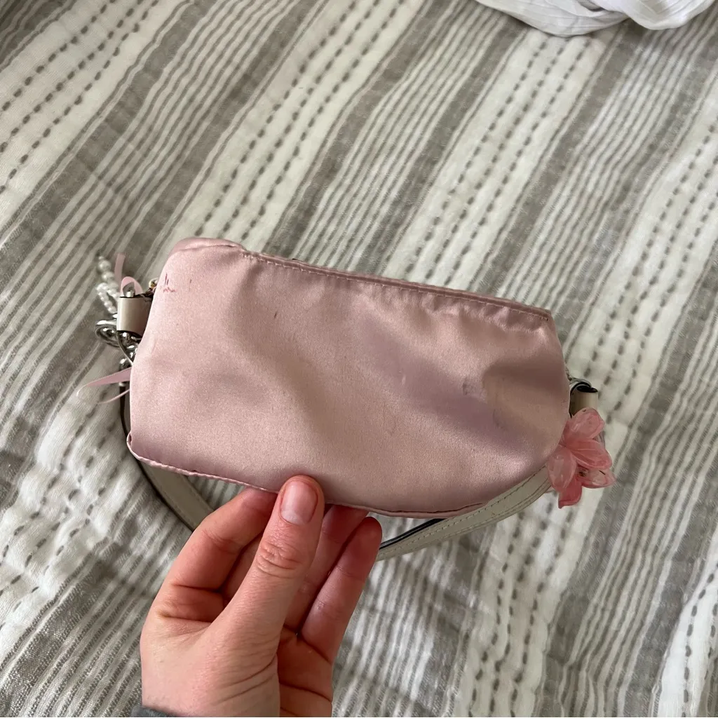 Coach Beige and Pink Shoulder Bag with Chain Detail - Image 16