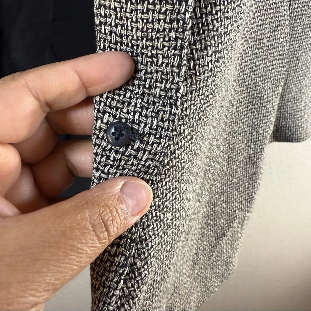 Linda Allard /Ellen Tracy  Gray Blazer SZ:12 - Image 3