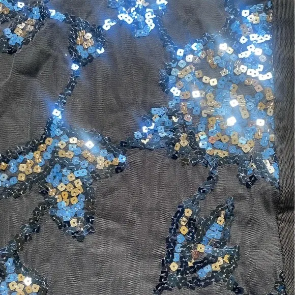 Simply Vera Vera Wang Sequined Mesh Sleeveless Blouse - Image 2