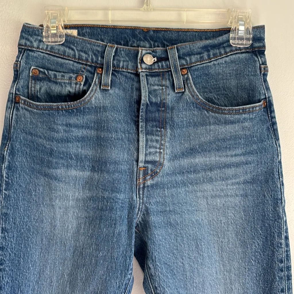 Levi's Blue Straight Jeans Timeless Style 501 Skinny Button Fly High Rise Sz 27 - Image 3