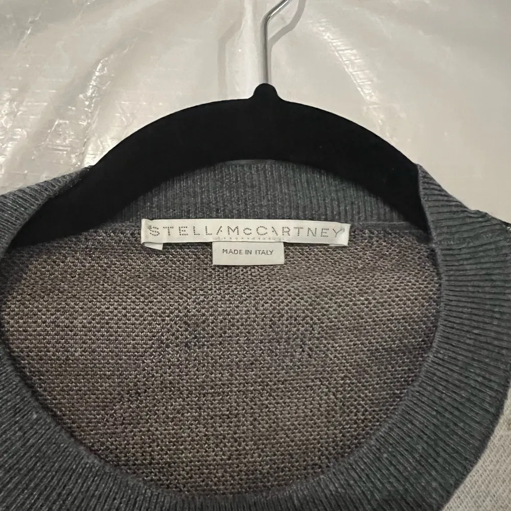 Flawed Stella McCartney Gray Asymmetric Argyle Sweater Size 40 EU - Image 4