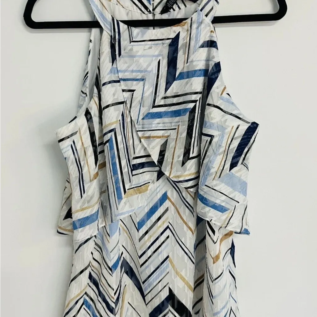 White House Black Market  womens 4 White Blue Gold Chevron sleeveless blouse - Image 2