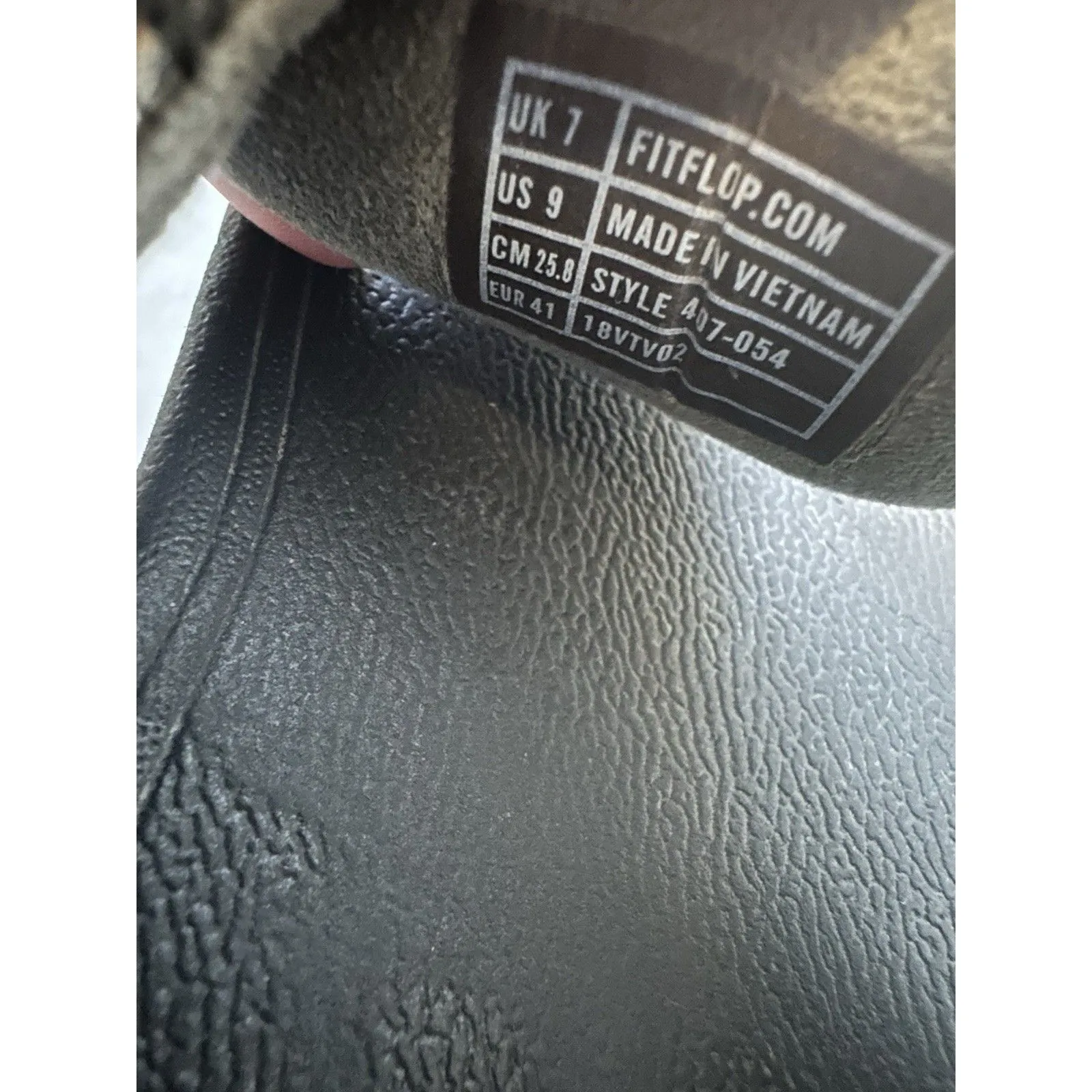 FitFlop Women's Lulu Weave Flip-Flop 407-012, Silver US Size 9 - Image 11