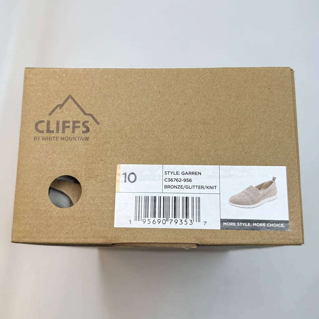 Cliffs by White Mountain Women's Garren Slip - Image 8