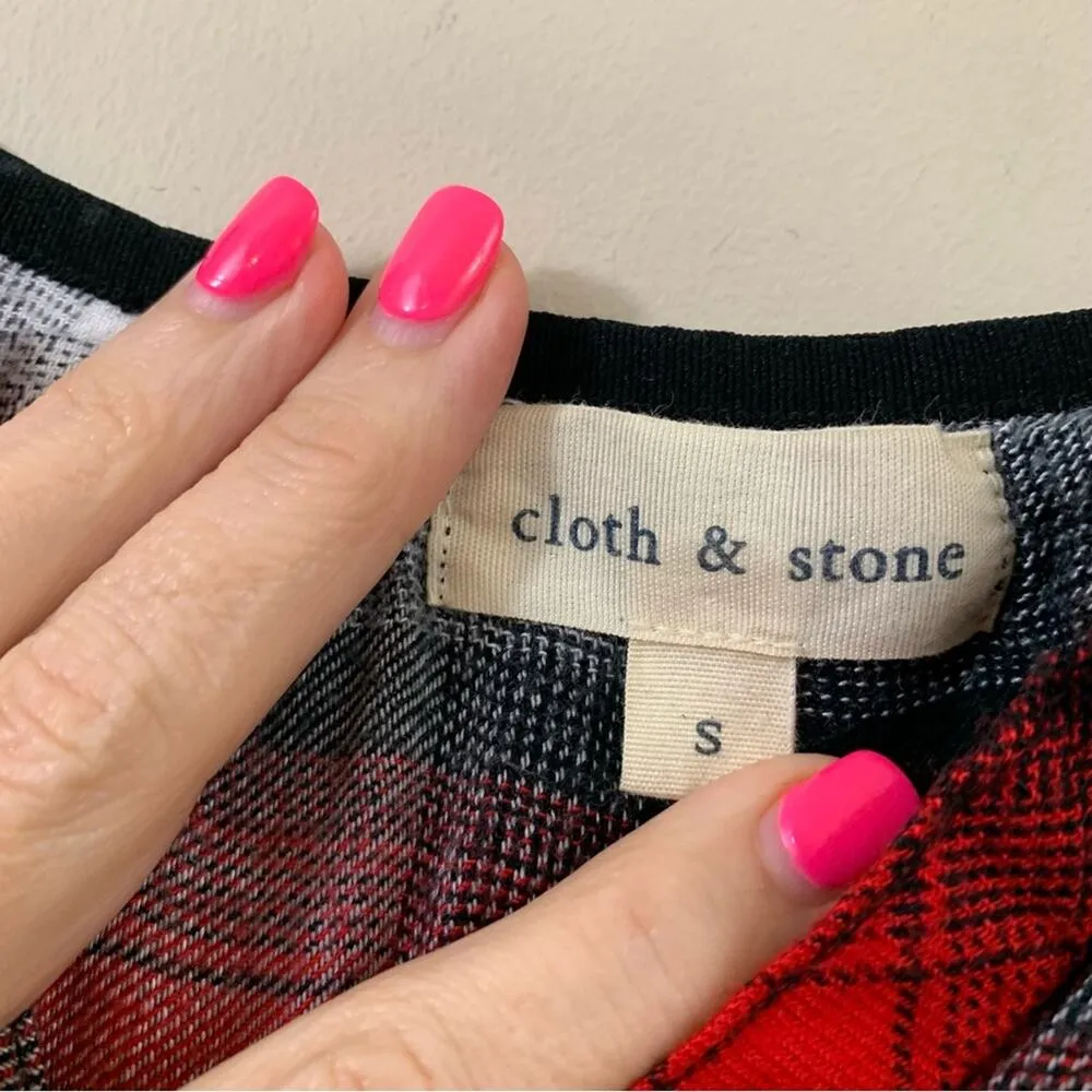 Anthropologie Cloth & Stone Plaid V-Neck High Low Red/Black/White Flannel Top - Image 2