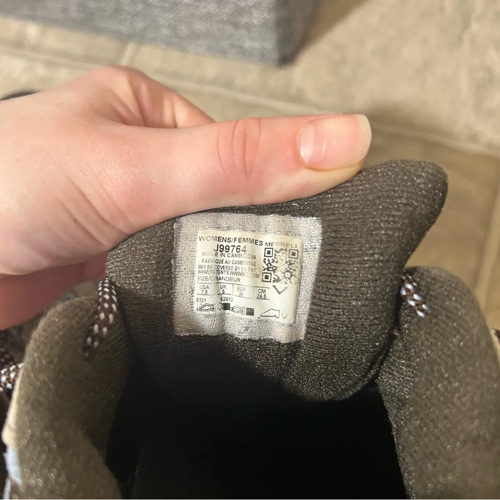 Merrell vibram women’s athletic shoes - Image 6