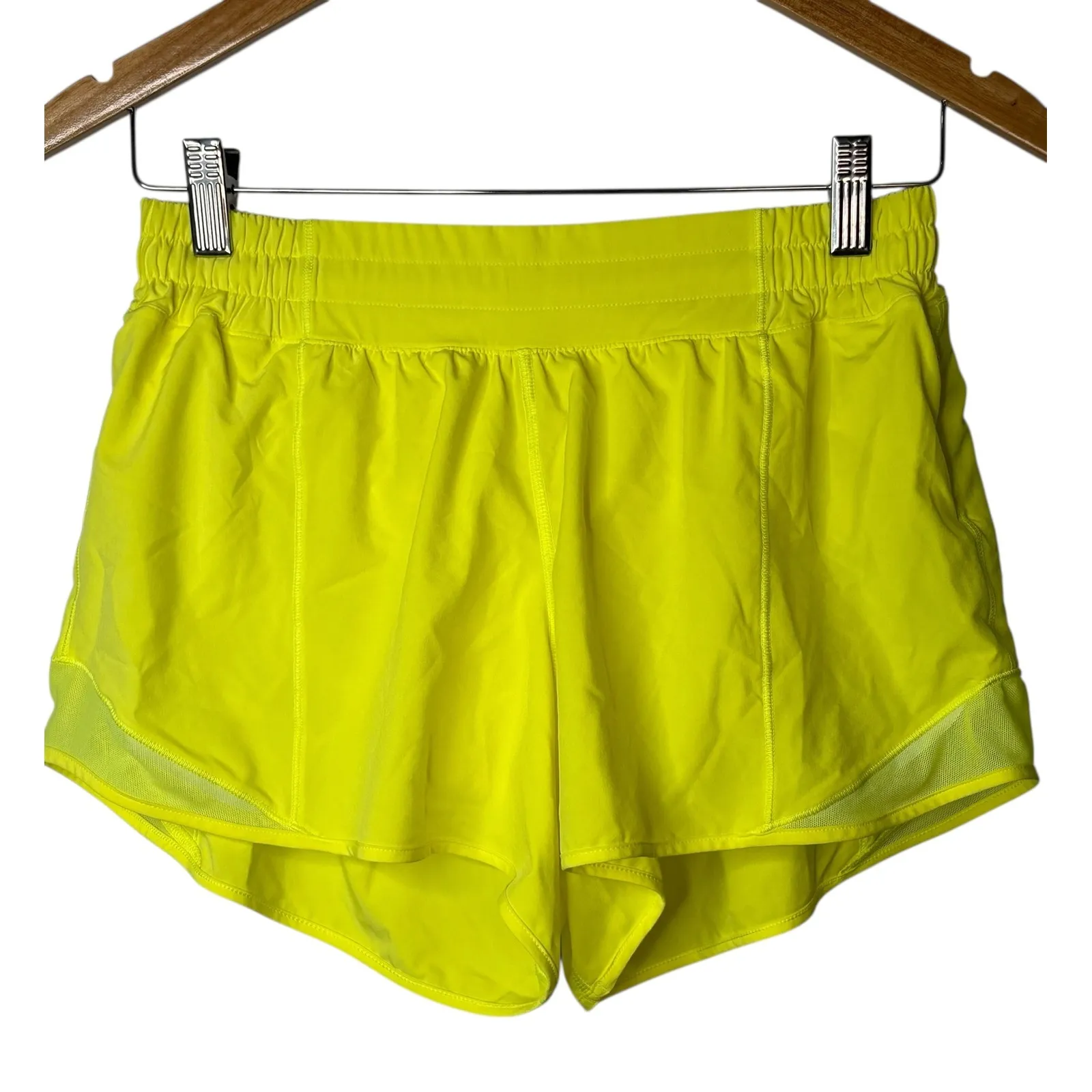 Lululemon Hotty Hot Running‎ Shorts II Size 8 Neon Yellow Highlight Women - Image 6