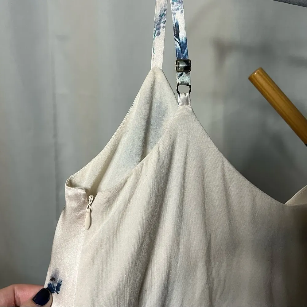 Liu Jo Ivory and Blue Toile Floral Silk Dress Medium - Image 8