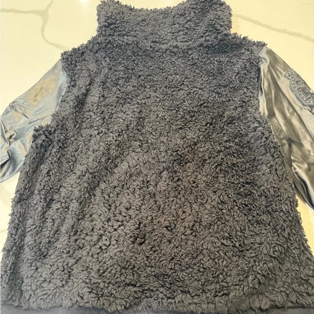 Harley Davidson Women's Sherpa and Leather Jacket Black Size L - Image 9