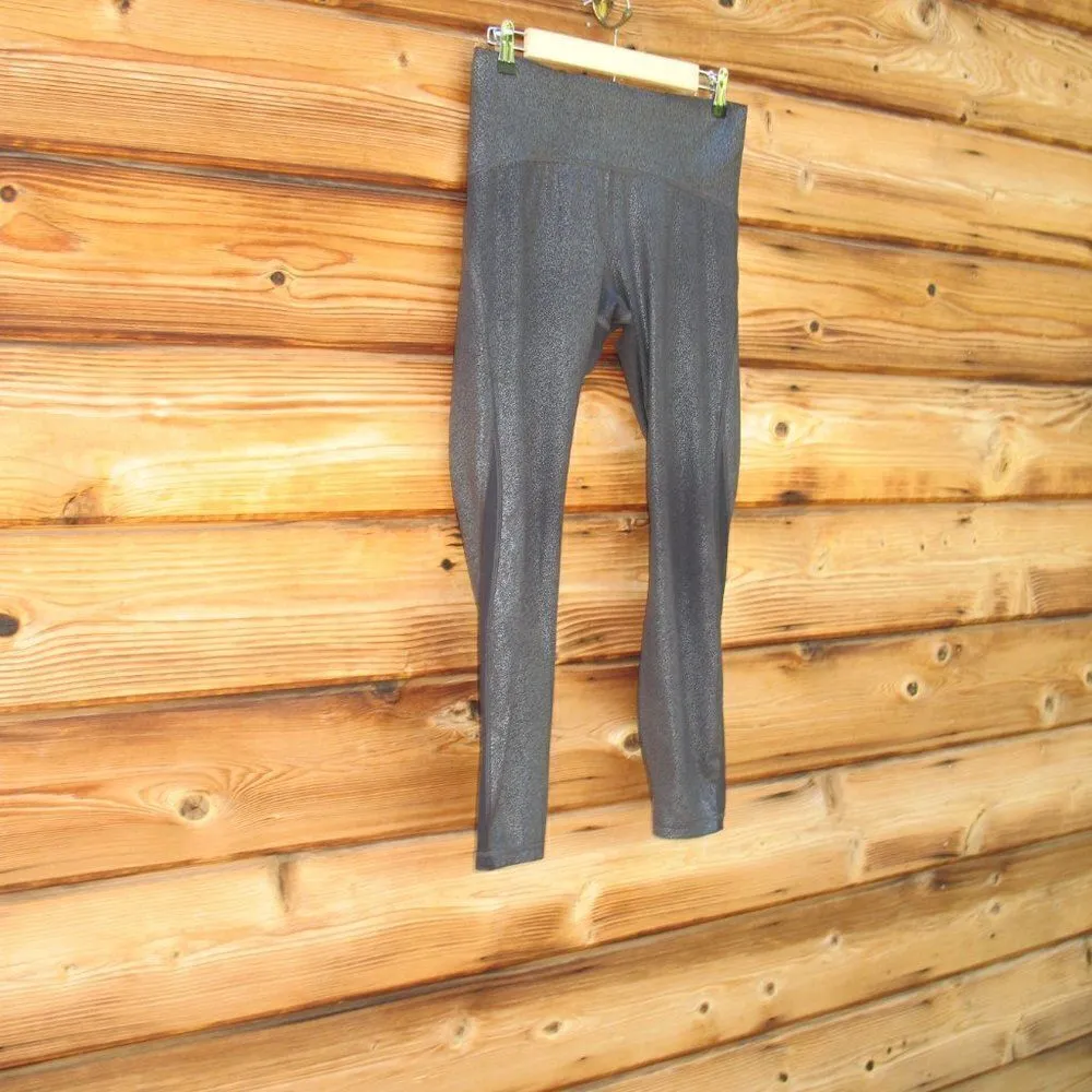 Lululemon Train Times 7/8 Pant 25" Luminosity Foil Print Black Silver  Black - Image 5