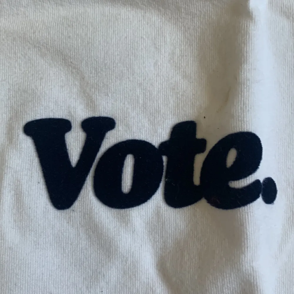 Talentless  vote t-shirt - Image 2
