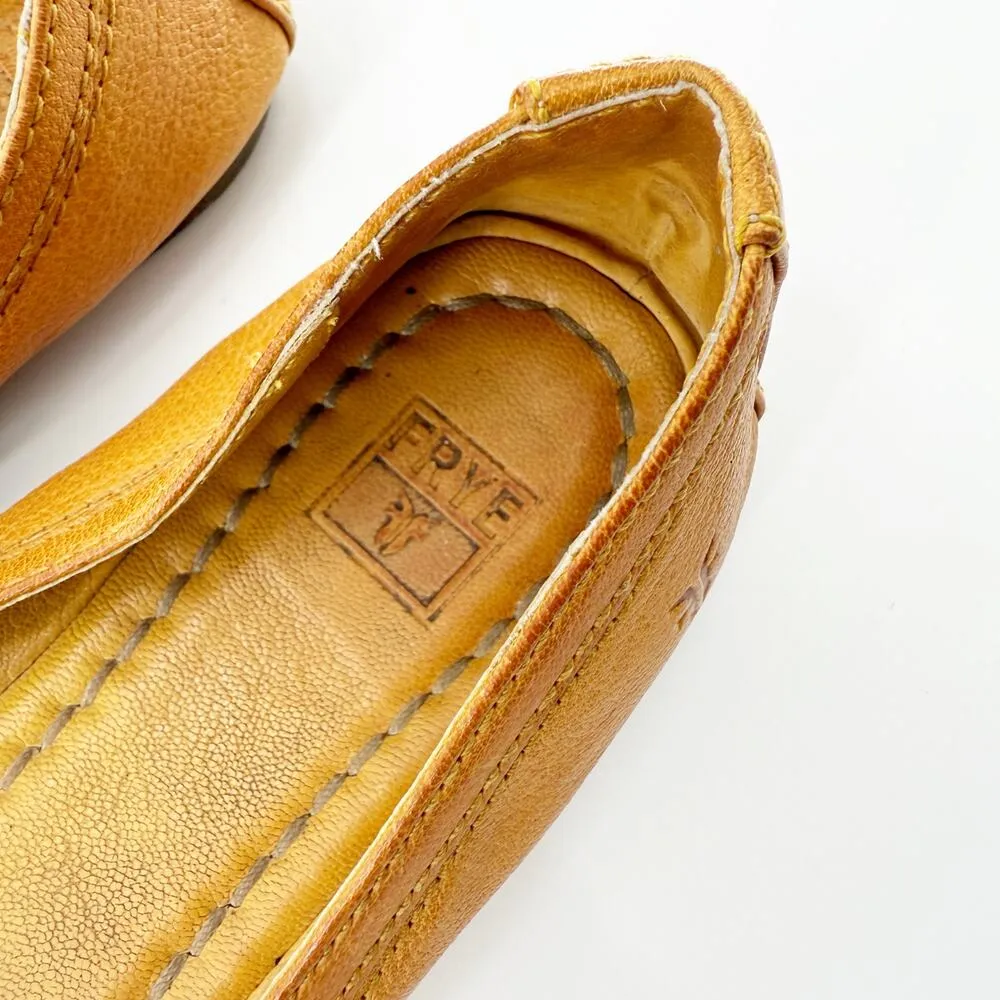 Frye  Carson Ballet Flat Cognac Yellow Leather Pull-On Women's Size 7.5M FLAW - Image 2