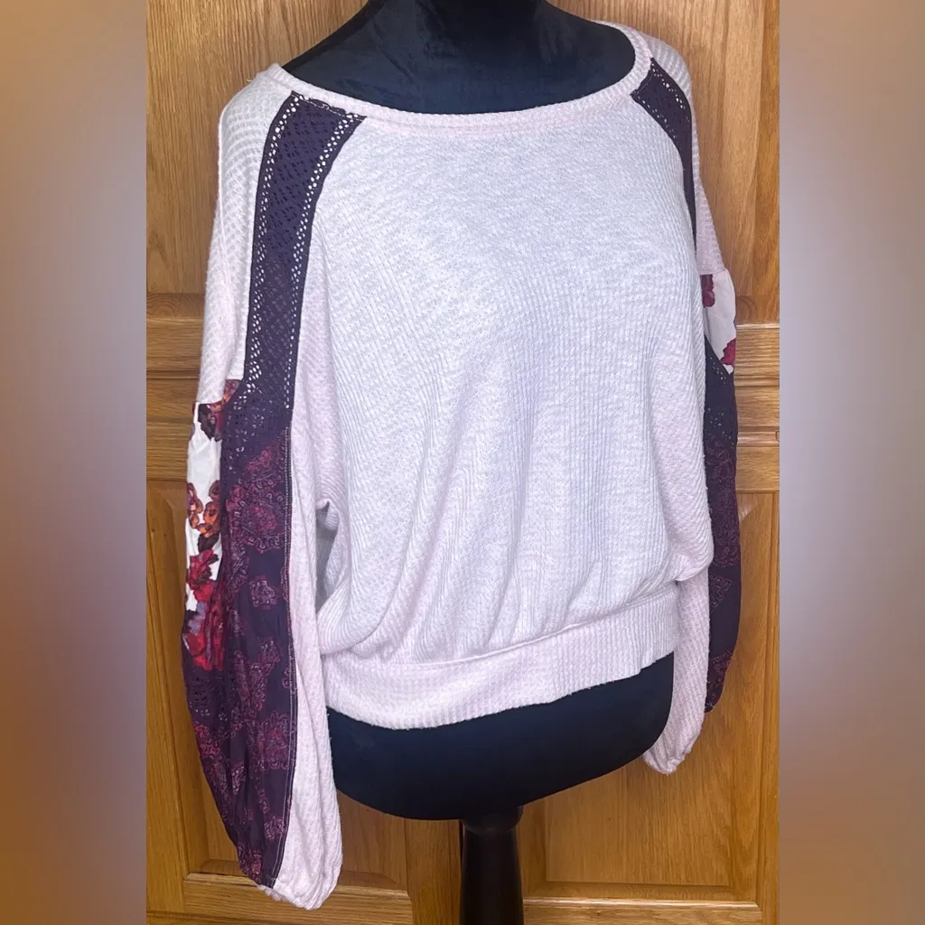 Free People Casual Clash Thermal Top Contrasting Billowed Sleeve‎ Rose Petal XS - Image 9