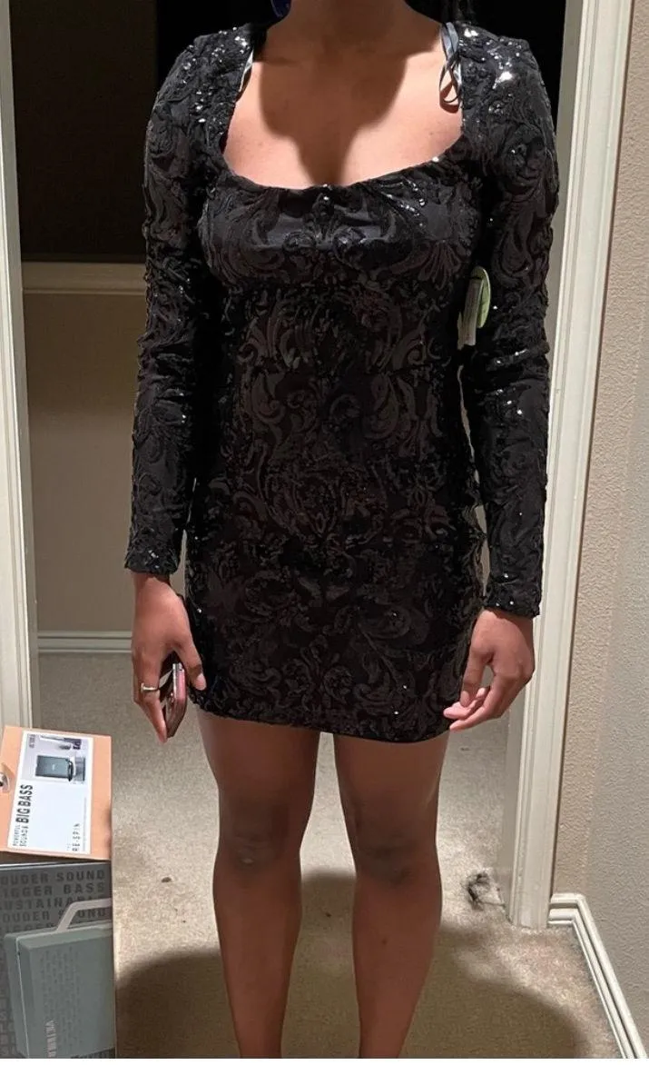 Sequin Black Windsor Dress - Image 4