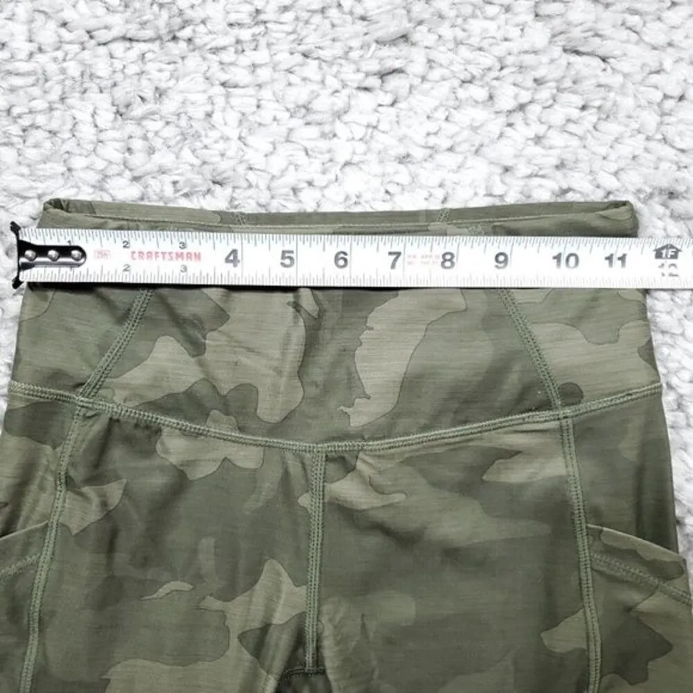 FLAW prAna Women's Electa Short II Green Camo Print Stretch Pockets Size XS - Image 9