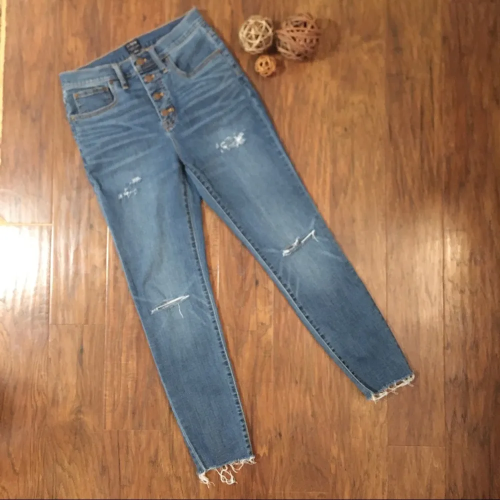 J. CREW Women’s 10” High Rise Skinny Jeans Size 27 Medium Wash - Image 4