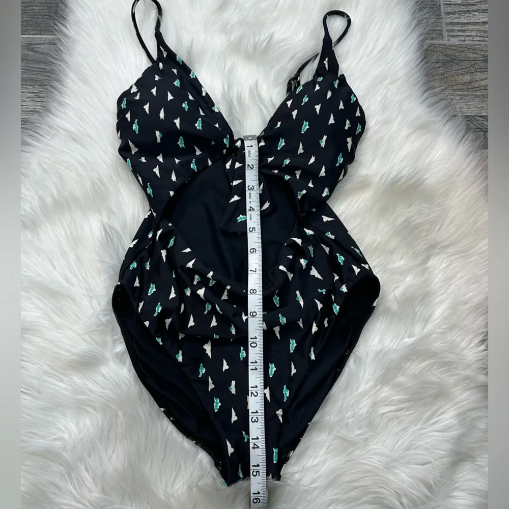 ViX by Paula Hermanny Dolce Bandana Cutout Printed Swimsuit Black - Image 7