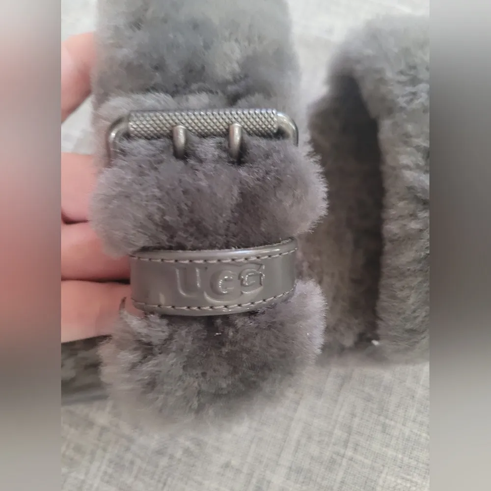 UGG WOMENS"S - Image 5