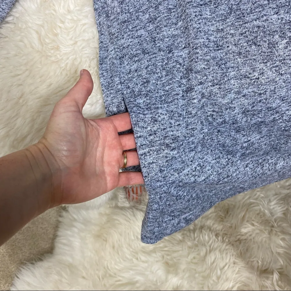 Old Navy Active Turtleneck Sweatshirt with Pockets - Image 4