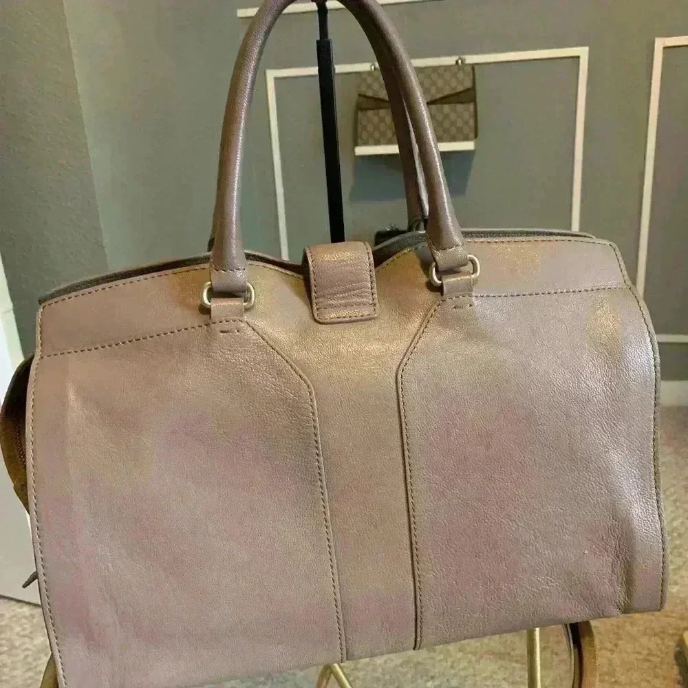 YVES SAINT LAURENT YSL Y Line Cabas Chic Leather Hand Bag Brown Used. Tan - Image 6