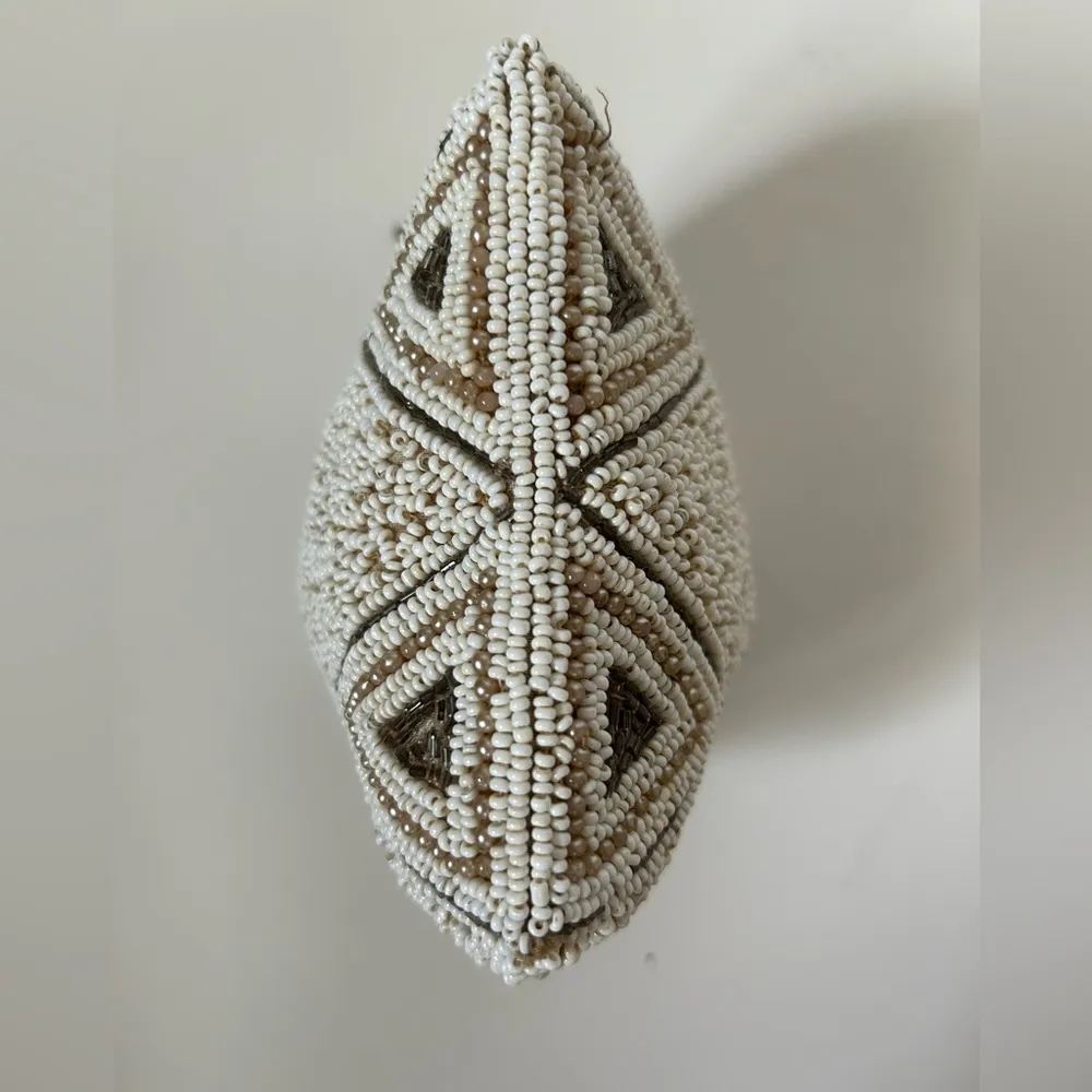 Vintage Beaded Clutch in Cream and Brown - Image 3