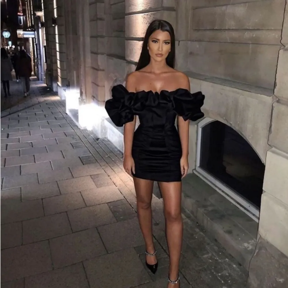 HOUSE OF CB 'Selena' Black Satin Puff Shoulder Dress off‎ shoulder /Size XS NWOT - Image 14