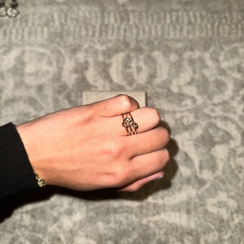 Kendra Scott Presleigh Trio Knot Ring Set in Gold, Silver, and Rose Gold - Image 3