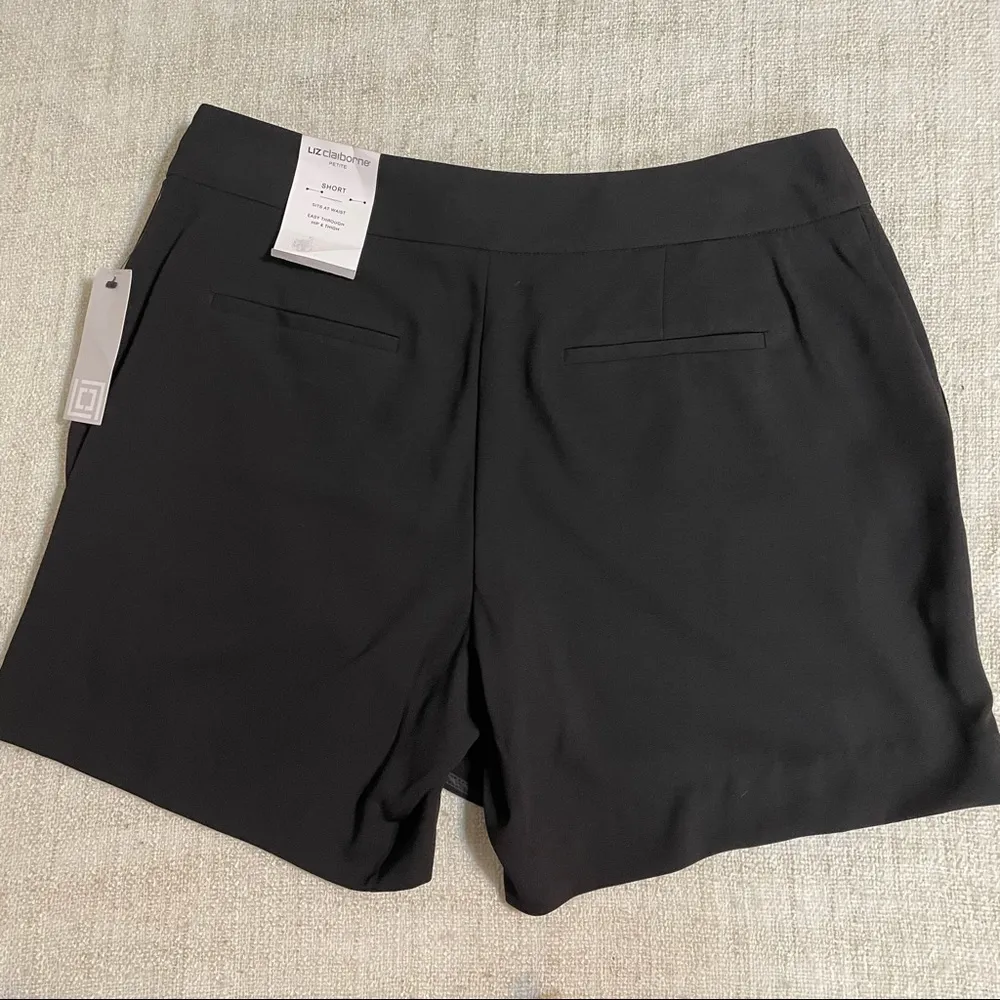 Liz Claiborne Petite Black Shorts - Image 7