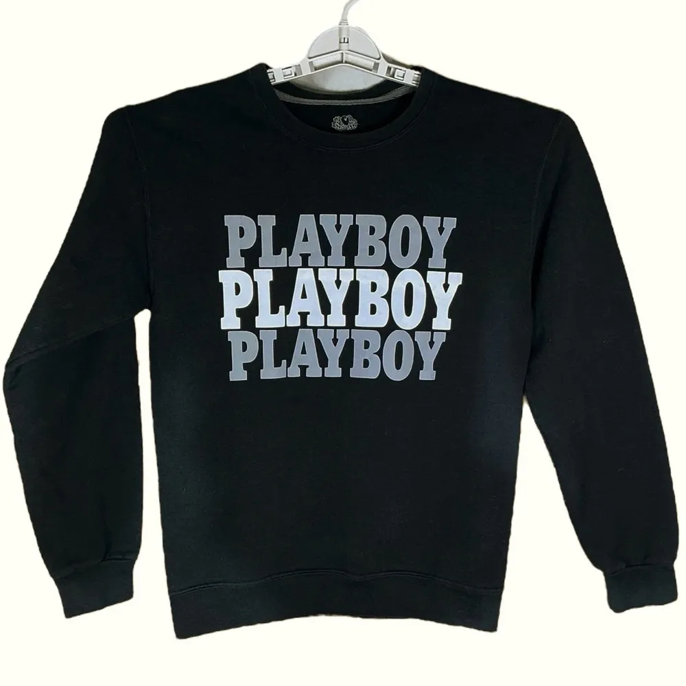 Playboy Sweatshirt Women Crew Neck Long Sleeve Black Gray White Logo Size Small - Image 16