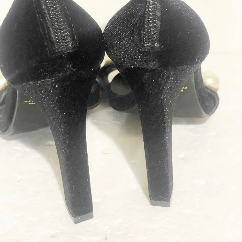 Jeffrey Campbell Size 7 Black Suede Lindsay White Pearl Studded Suede Heels - Image 6