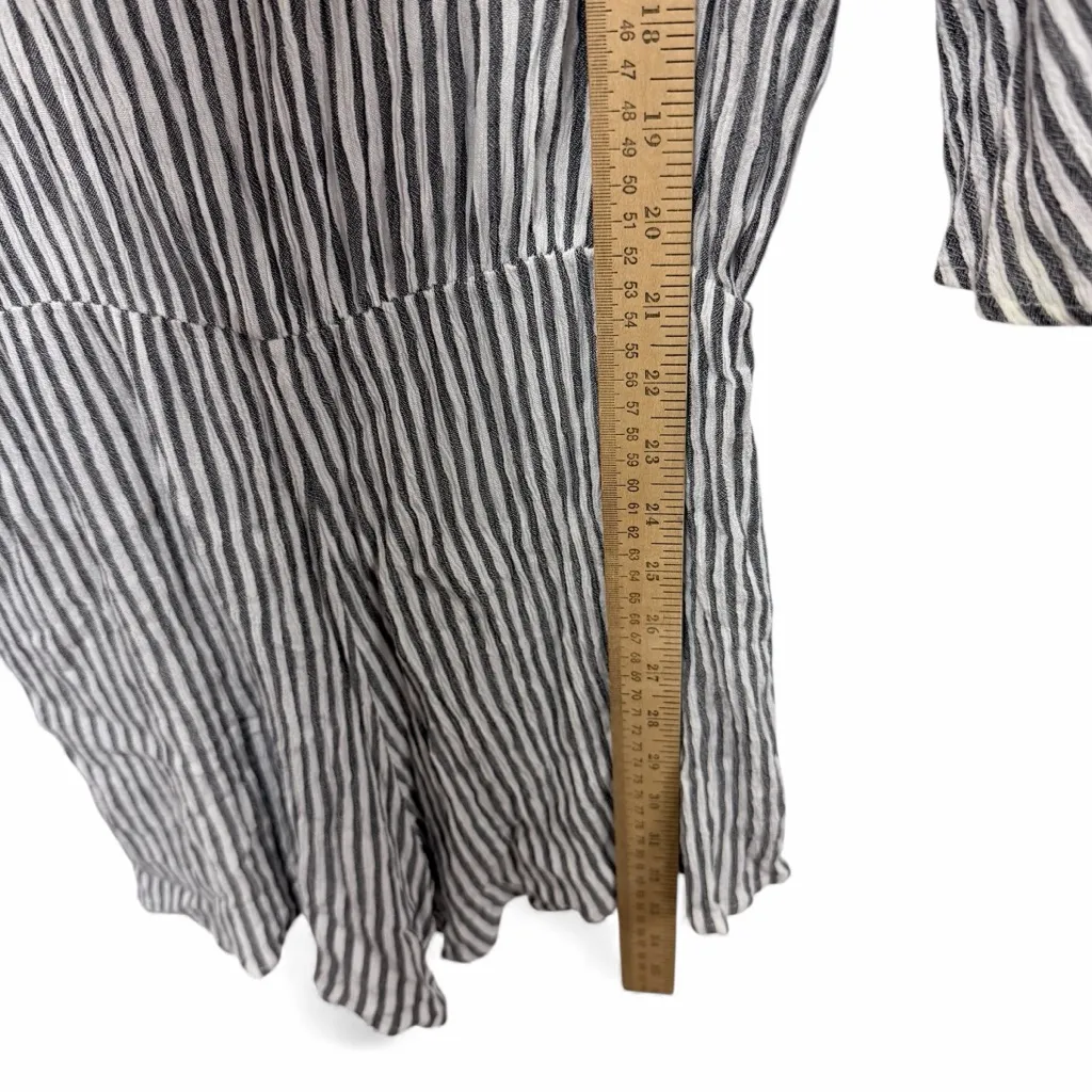 Elan  Pinstripe Cover-Up Romper Size Medium - Image 13