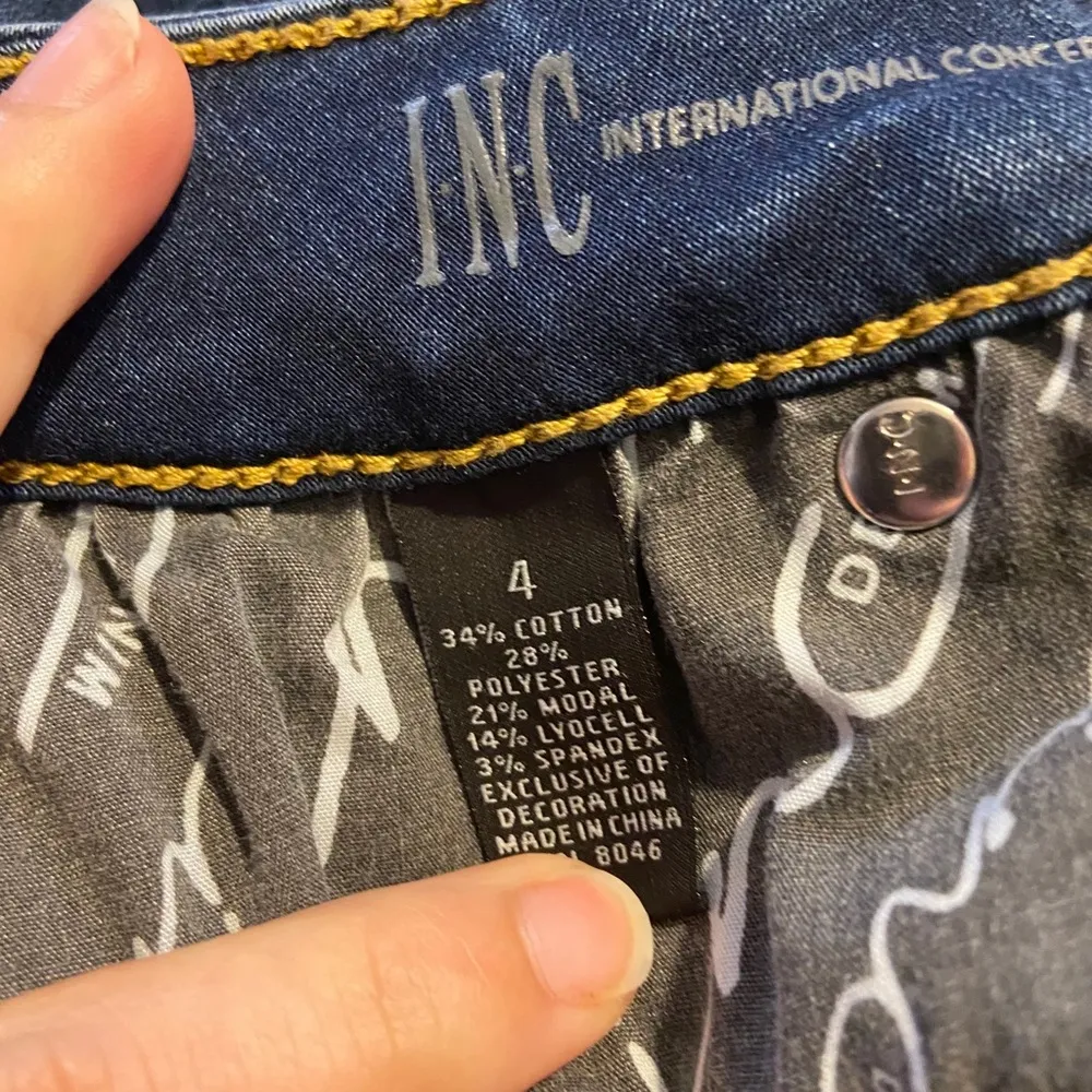 INC Skinny Leg 4 8 inch rise, 31 inch inseam jeans - Image 5