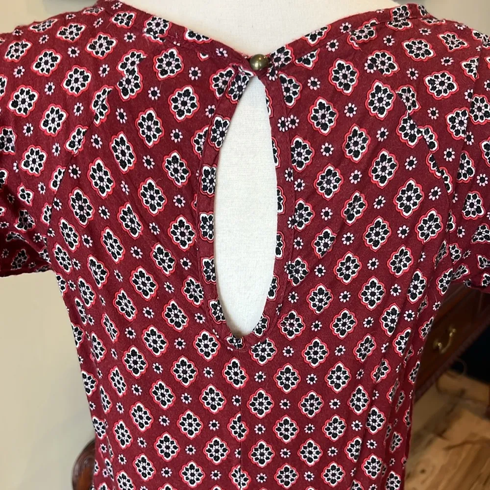 Silky Flowy Crochet Lace Top - Image 14